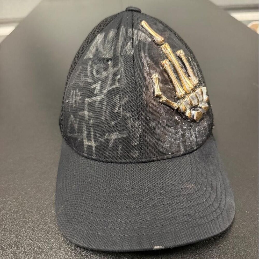 Flexfit Men's Black and Grey Hat